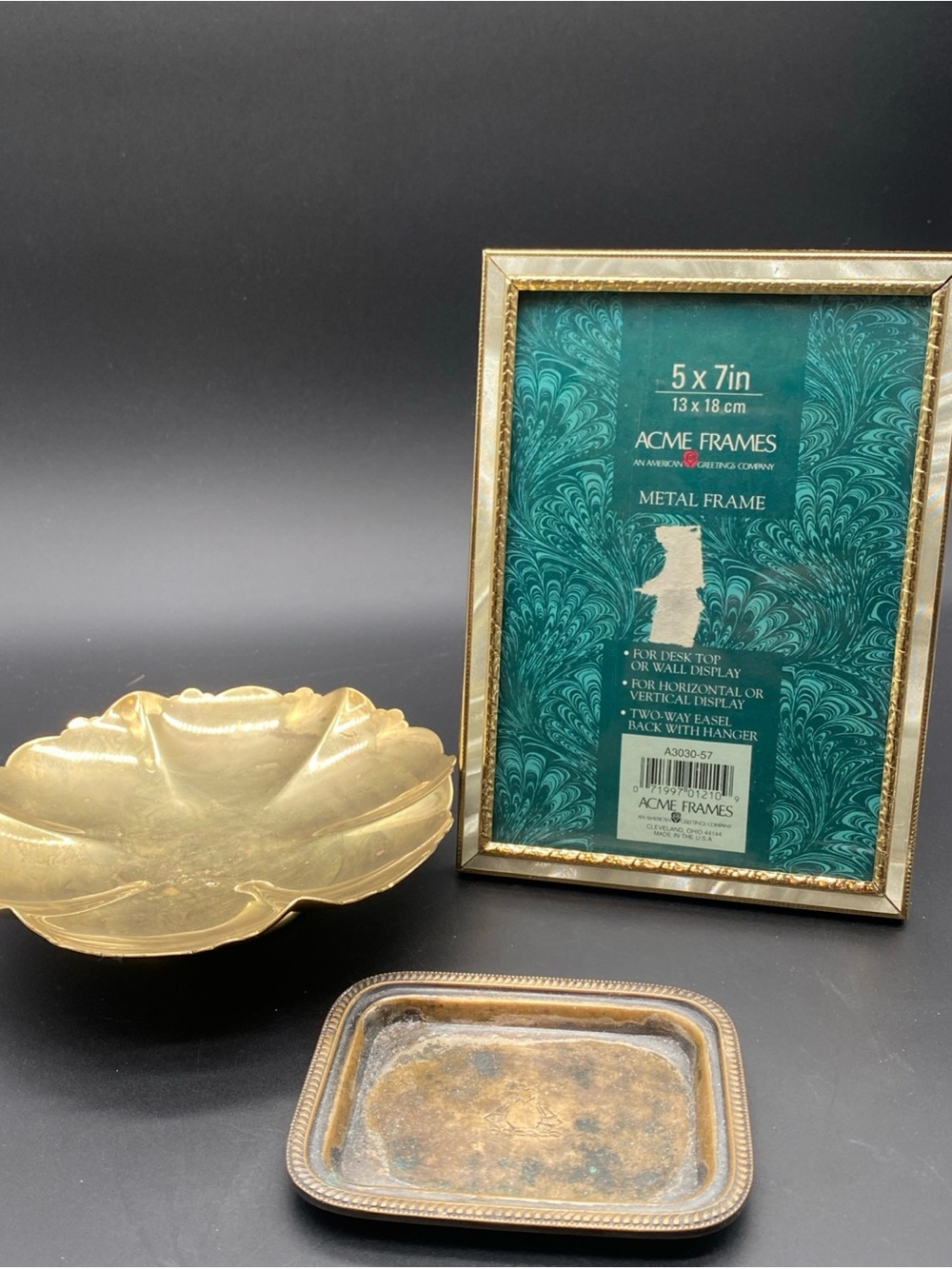 Brass mixed lot. 2 Trinket trays and picture frame